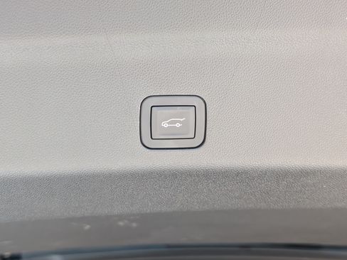 Used 2026 Chevrolet Suburban RST w/ Comfort Package AWD/4WD image 21