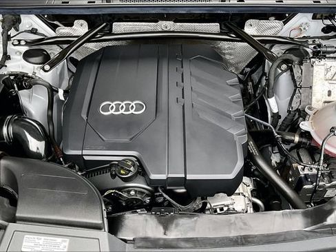 Certified 2023 Audi Q5 2.0T Premium Plus w/ Premium Plus Package AWD/4WD image 31