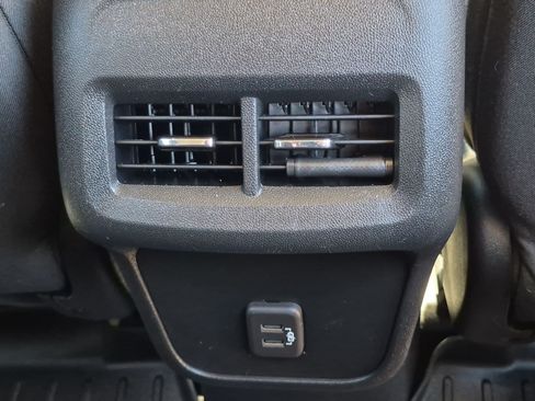Certified 2020 Chevrolet Equinox LT AWD/4WD image 26