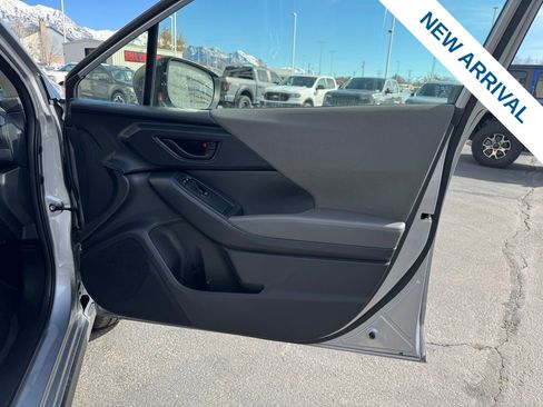 Used 2024 Subaru Crosstrek 2.0i Premium image 10