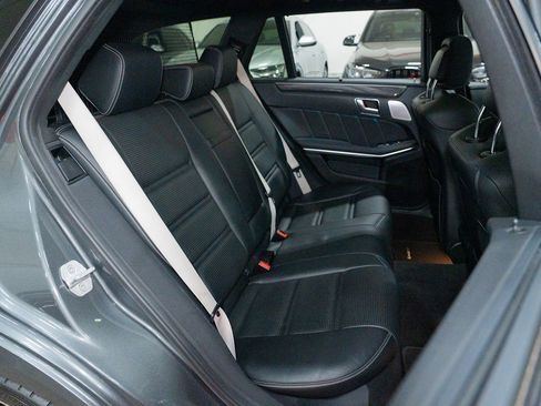 Used 2014 Mercedes-Benz E 63 AMG S-Model w/ Driver Assistance Package image 35