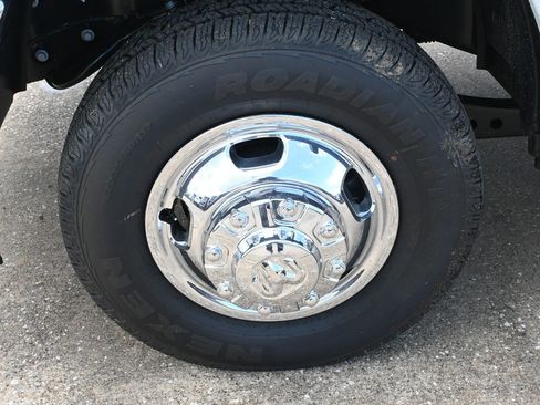 New 2026 RAM 3500 Tradesman AWD/4WD image 6