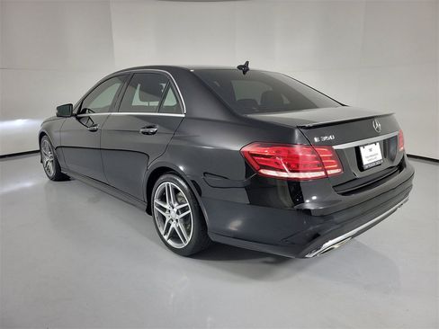 Used 2015 Mercedes-Benz E 350 Sedan image 3