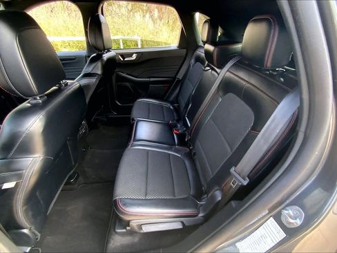 Used 2025 Ford Escape ST-Line FWD image 20
