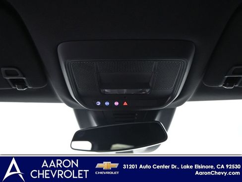 New 2026 Chevrolet Equinox EV LT image 18