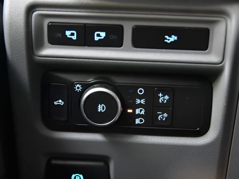 Used 2022 Ford F150 XLT w/ Equipment Group 302A High AWD/4WD image 23