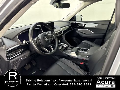 Used 2024 Acura MDX w/ Technology Package AWD/4WD image 4