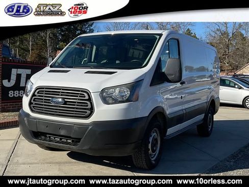Used 2018 Ford Transit 150 130 Low Roof RWD image 3