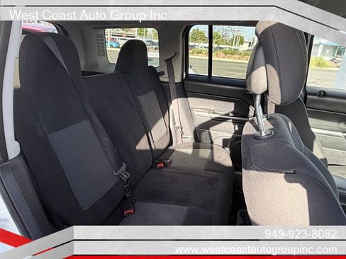 Used 2016 Jeep Patriot Sport w/ Power Value Group image 9