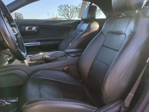 Used 2023 Ford Mustang Premium image 18
