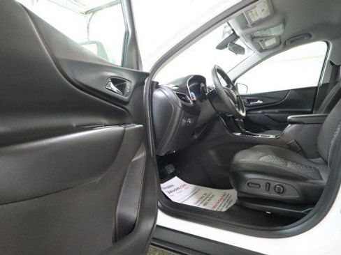 Used 2019 Chevrolet Equinox LT FWD image 9
