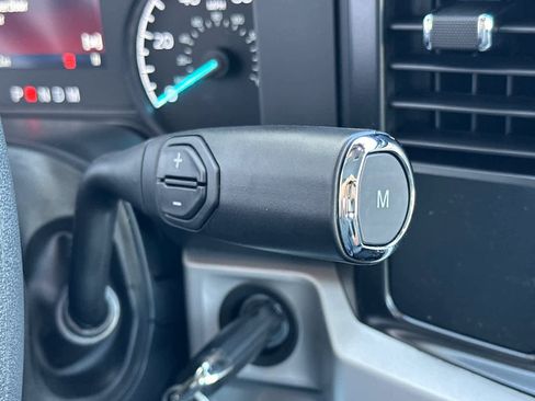 New 2026 Ford F250 XL w/ XL Chrome Package image 19