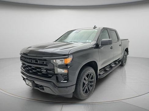 Used 2024 Chevrolet Silverado 1500 Custom AWD/4WD image 3