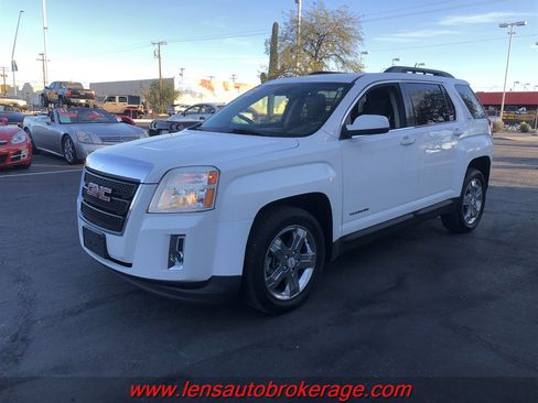 Used 2015 GMC Terrain SLT image 4