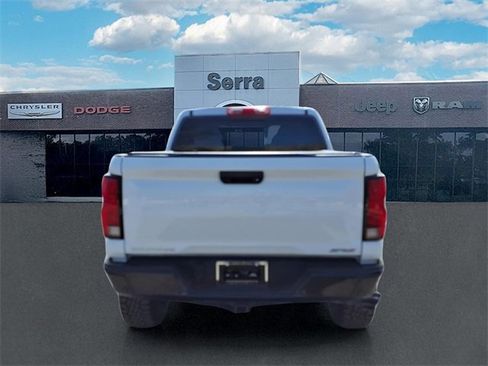 Used 2024 Chevrolet Colorado ZR2 w/ Technology Package image 5