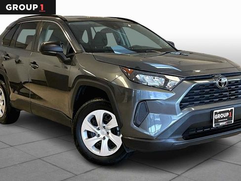 Certified 2021 Toyota RAV4 LE image 2
