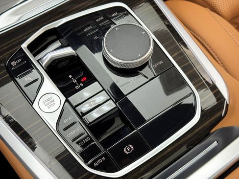 Used 2024 BMW X5 sDrive40i w/ M Sport Package image 38