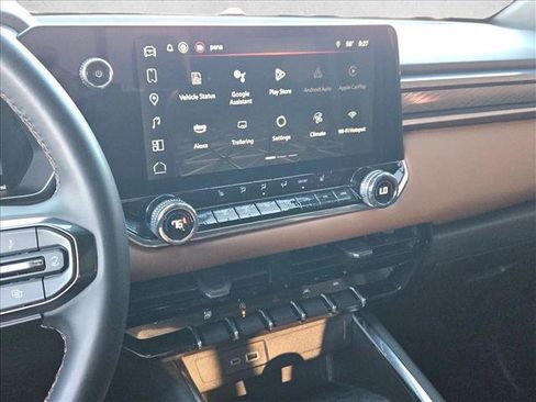 Used 2024 GMC Canyon AT4 image 13