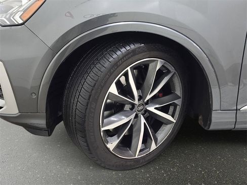 Used 2022 Audi SQ7 Prestige image 35