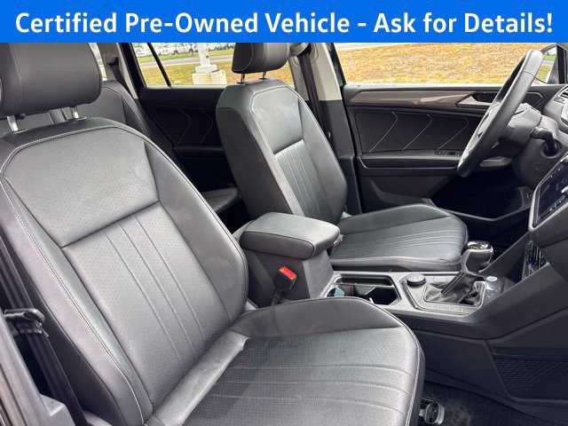 Certified 2024 Volkswagen Tiguan SE w/ Panoramic Sunroof Package AWD/4WD image 21