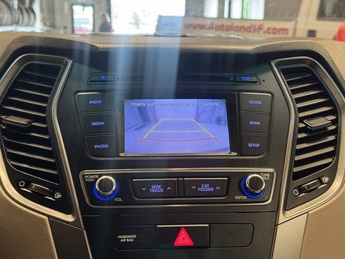 Used 2017 Hyundai Santa Fe Sport AWD/4WD image 18