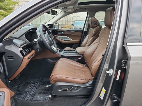 Certified 2025 Acura MDX SH-AWD w/ Advance Package image 15