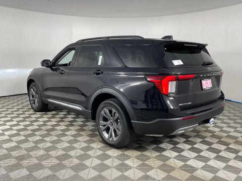 New 2025 Ford Explorer Active w/ Active Comfort Package image 5