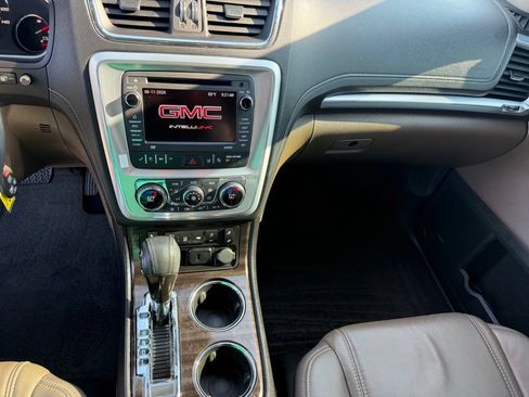 Used 2017 GMC Acadia Limited SLT FWD image 39