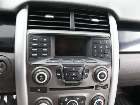 Used 2014 Ford Edge SE w/ Equipment Group 101A FWD image 14
