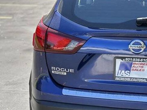 Used 2019 Nissan Rogue Sport S w/ Appearance Package image 6