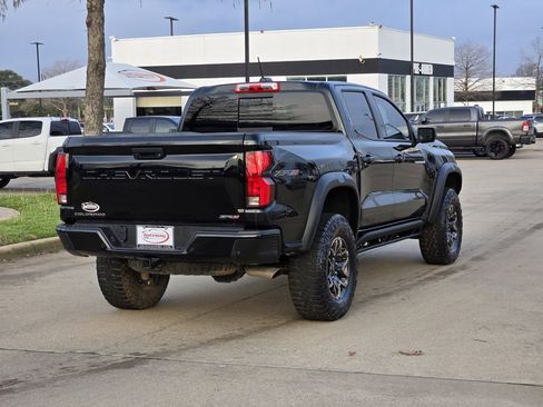 Used 2024 Chevrolet Colorado ZR2 w/ Technology Package AWD/4WD image 7