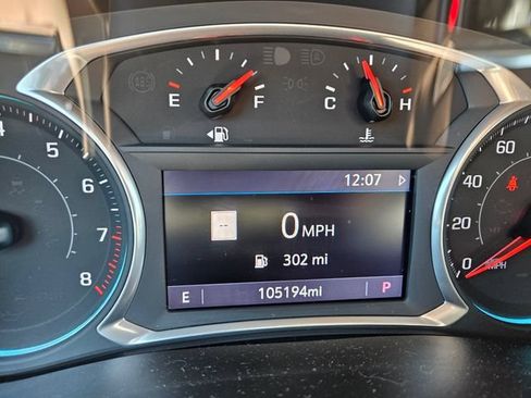 Used 2022 Chevrolet Traverse RS w/ LPO, Floor Liner Package FWD image 12