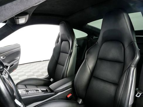 Certified 2017 Porsche 911 Turbo image 5