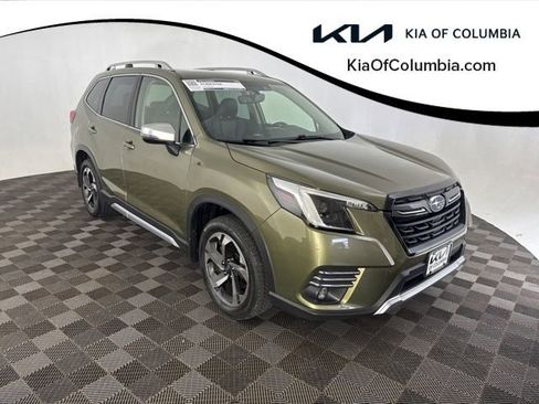 Used 2022 Subaru Forester Touring AWD/4WD image 1