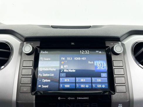 Used 2020 Toyota Tundra Limited w/ Limited Premium Package AWD/4WD image 6