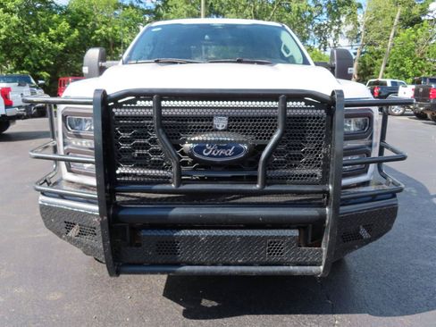 Used 2024 Ford F250 XL w/ STX Appearance Package AWD/4WD image 9