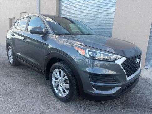 Used 2019 Hyundai Tucson SE w/ Cargo Package FWD image 4