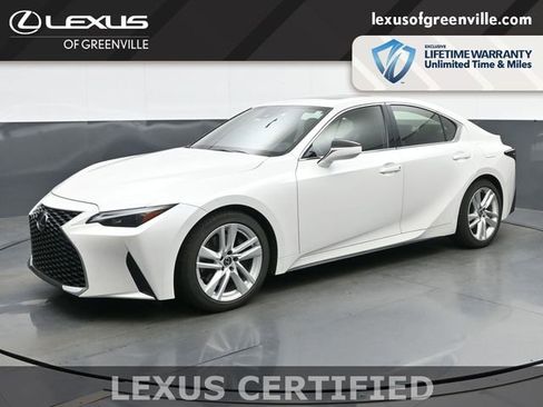 Used 2023 Lexus IS 300 w/ Comfort Package RWD image 4