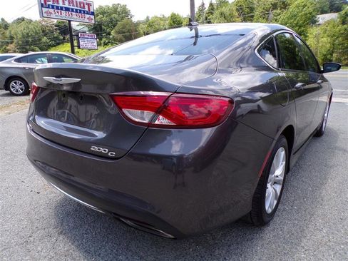 Used 2015 Chrysler 200 C w/ Navigation & Sound Group I image 8