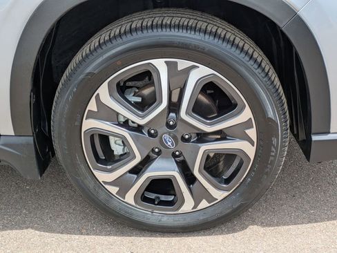 Used 2024 Subaru Ascent Touring image 29