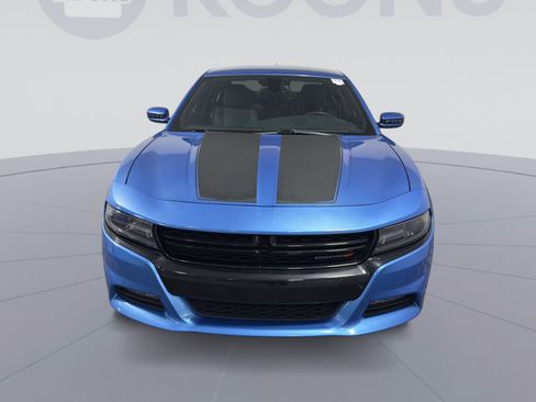 Used 2015 Dodge Charger SXT image 11