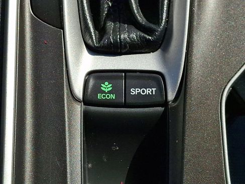 Used 2019 Honda Accord Sport image 24