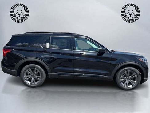 New 2026 Ford Explorer Active w/ Active Comfort Package AWD/4WD image 4