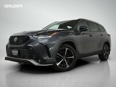 Used 2022 Toyota Highlander XSE