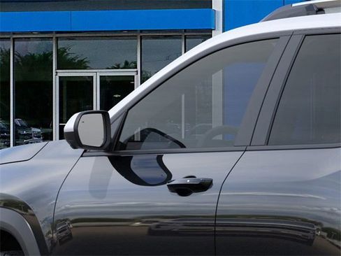 New 2026 Chevrolet Equinox LT w/ Convenience Package II image 12