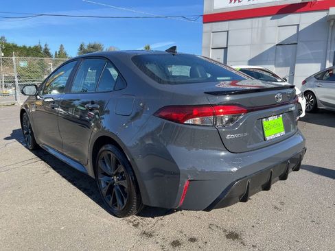 Used 2024 Toyota Corolla XSE image 4