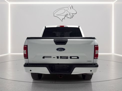 Used 2019 Ford F150 XLT w/ Equipment Group 302A Luxury AWD/4WD image 4