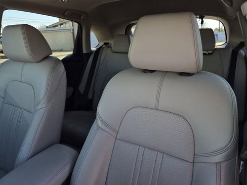 Used 2024 Honda HR-V EX-L image 31