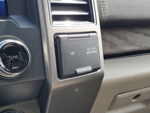 Used 2019 Ford F150 Limited AWD/4WD image 30
