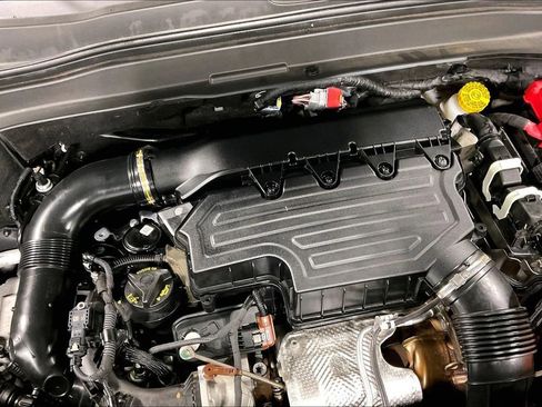 Used 2023 Jeep Renegade Latitude image 40